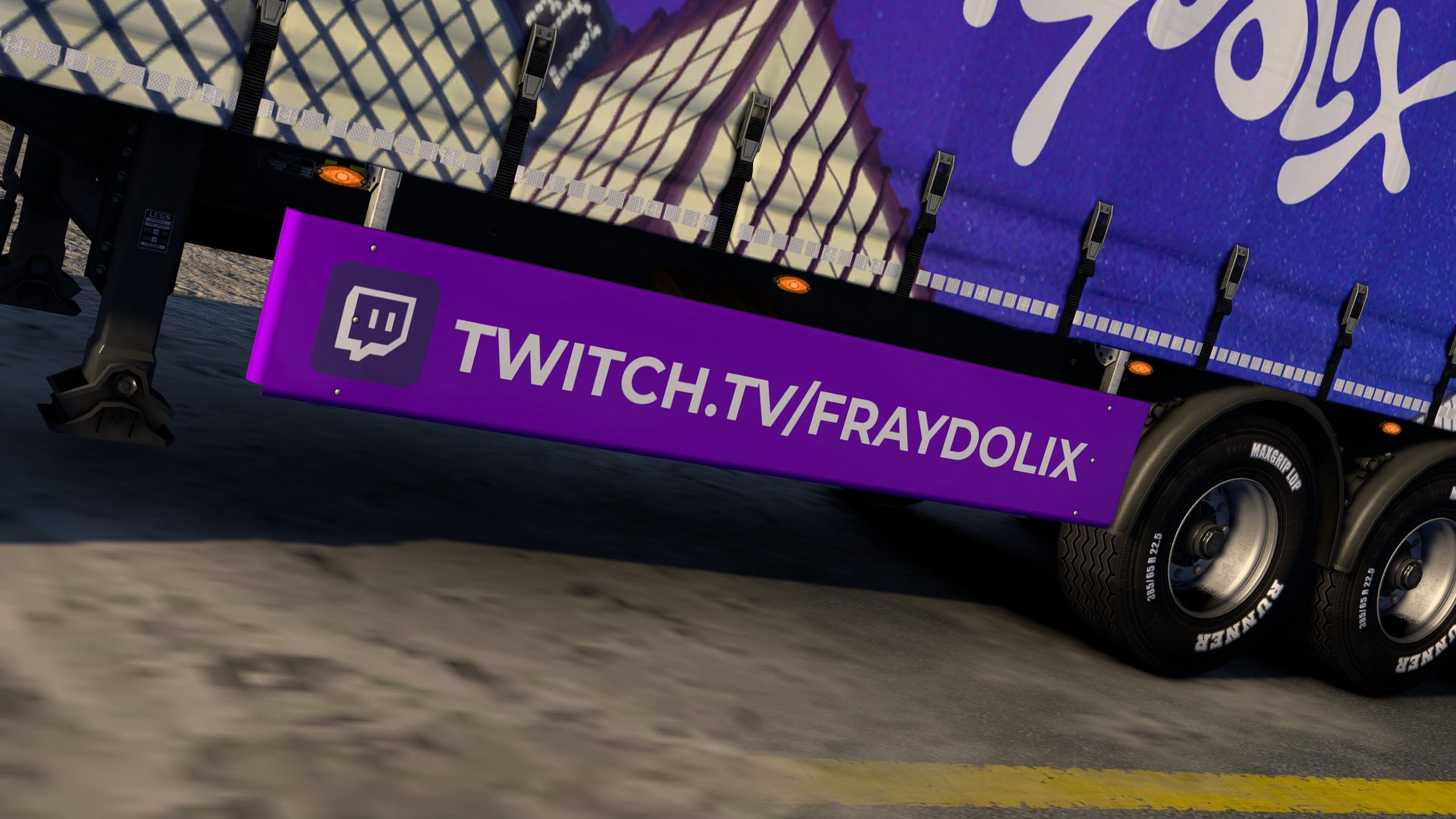 Close-up on the Twitch.tv/Fraydolix mudflap